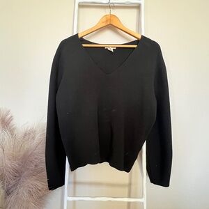 H&M V Collar Black Sweatshirt size M